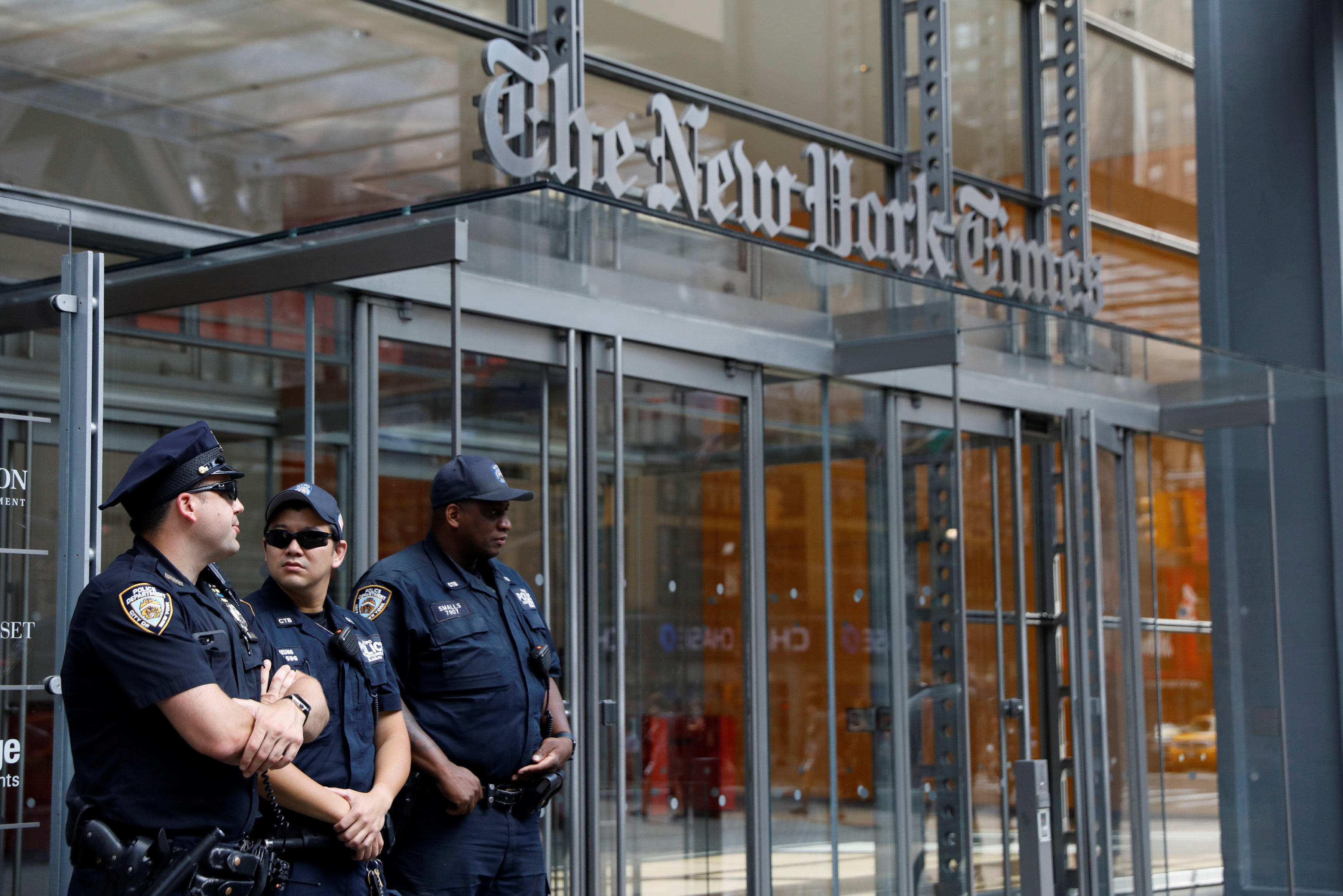 El New York Times dice que lenguaje de carta anónima podría delatar al autor