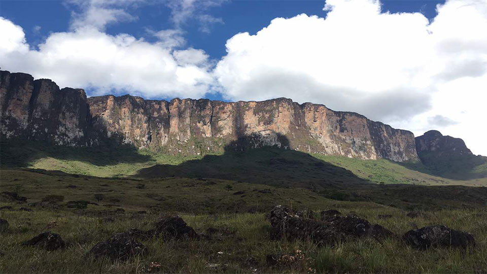 Del 18 al 28 de junio se realizará saneamiento del Tepuy Roraima