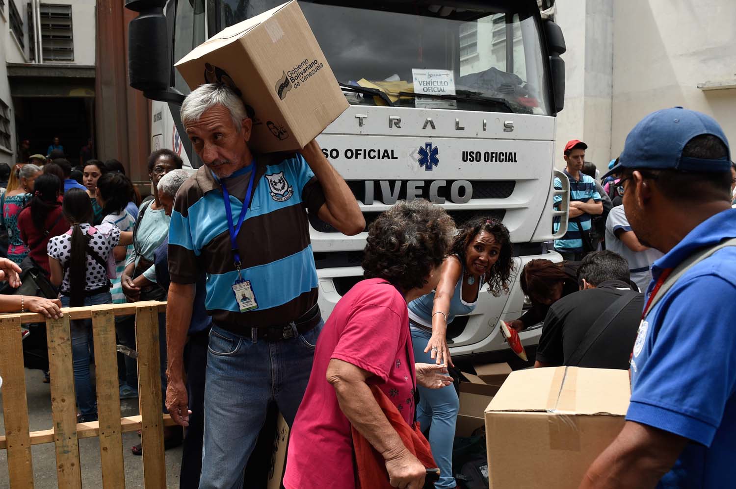 El “instructivo” que impone el Gobierno para recibir bolsas de comida en las universidades (+Precio)