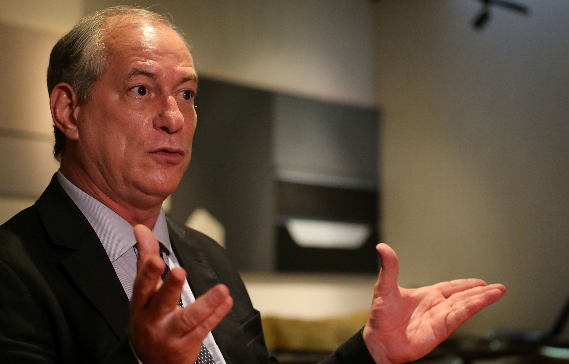 El candidato Ciro Gomes promete combatir los privilegios y la corrupción en Brasil