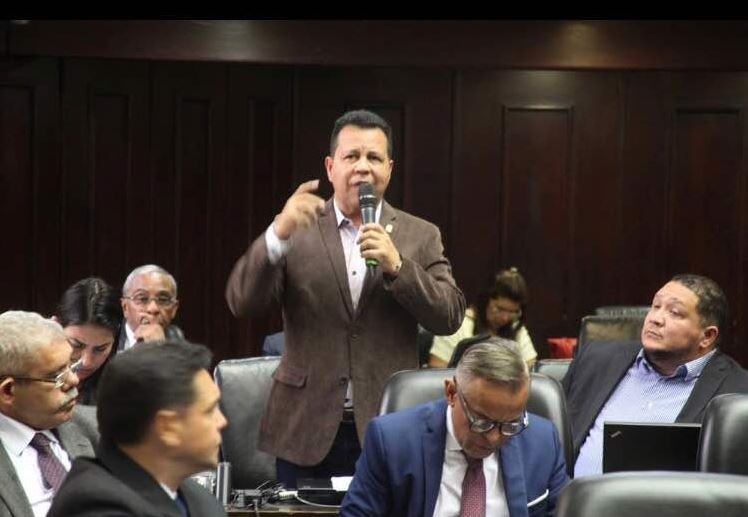 Diputado Flores: Saleh y demás presos políticos deben ser liberados inmediatamente