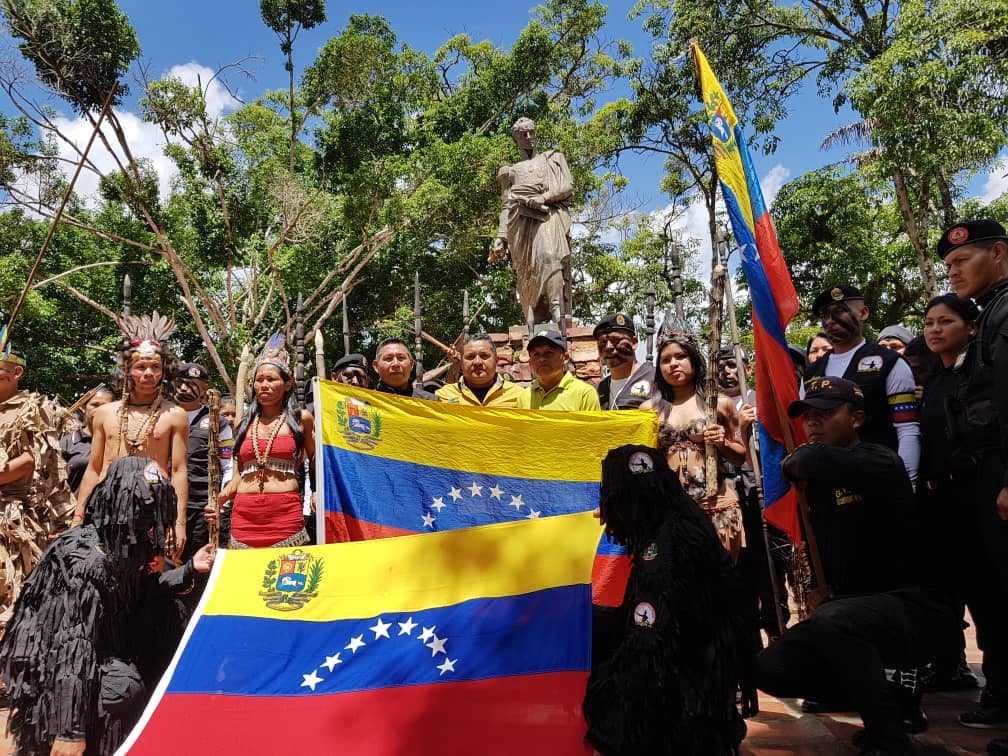 Guardia Territorial Pemón realizó desfile cívico este #5Jul en apoyo al alcalde Emilio González