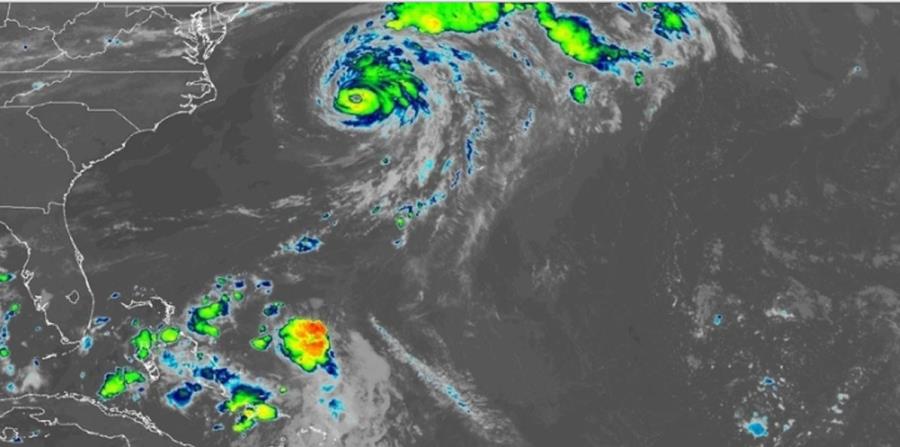 Huracán Chris se fortalece a categoría dos y se dirige a Canadá