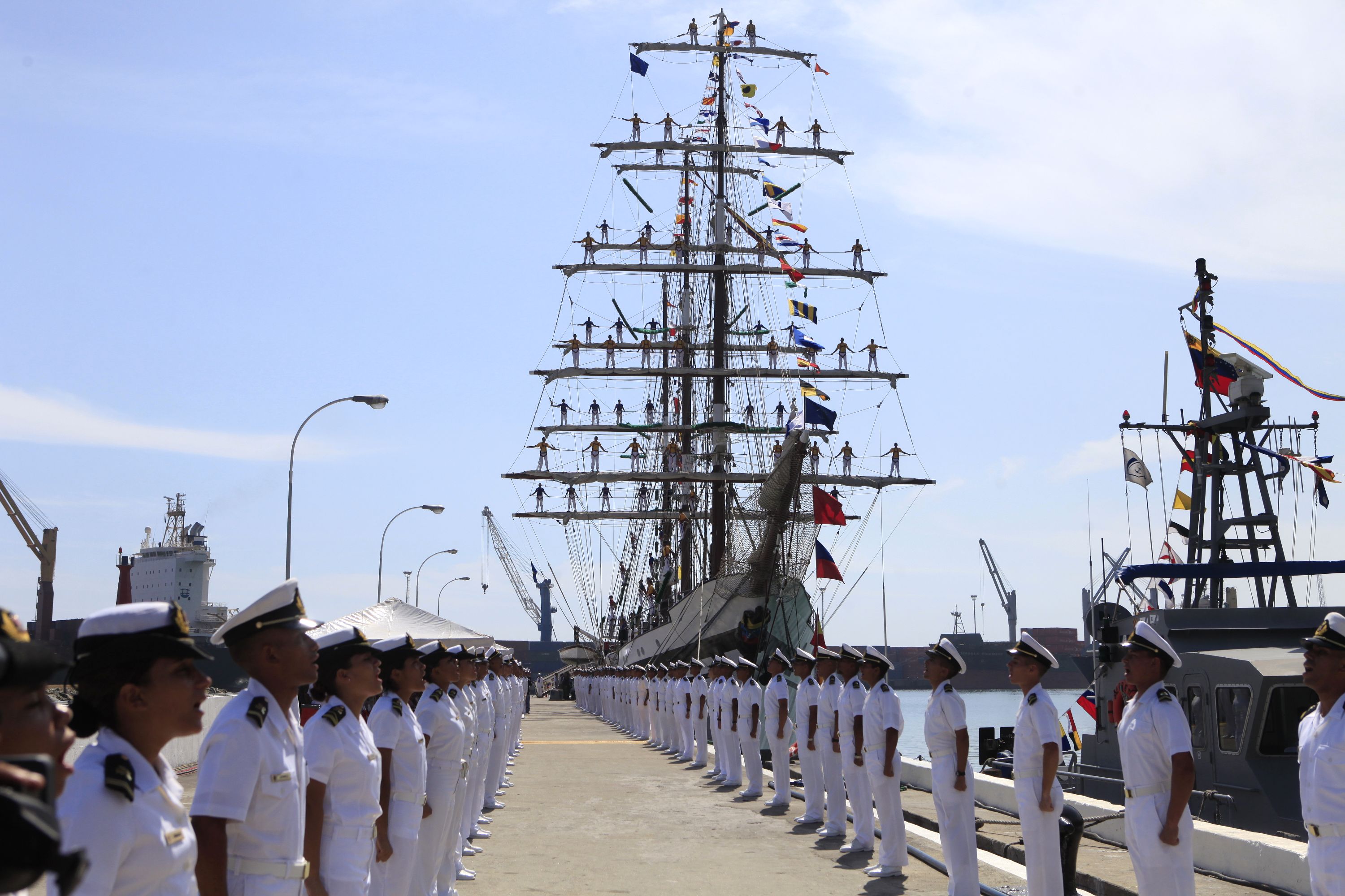 Este es el almuerzo en la Cámara de Oficiales de la Escuela Naval (FOTO)