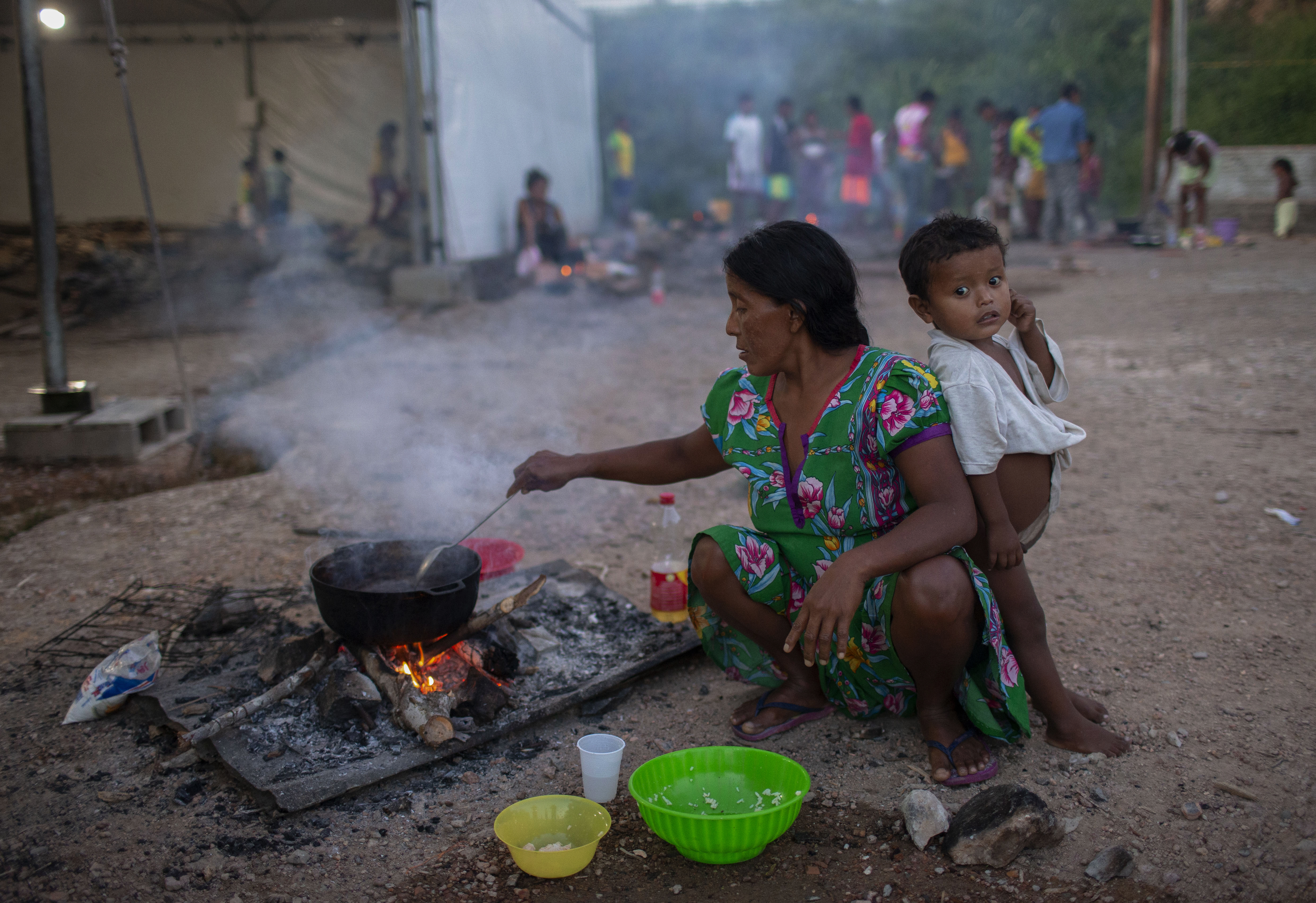 Organización Internacional para las Migraciones distribuye ayuda a los warao venezolanos desplazados a Guyana