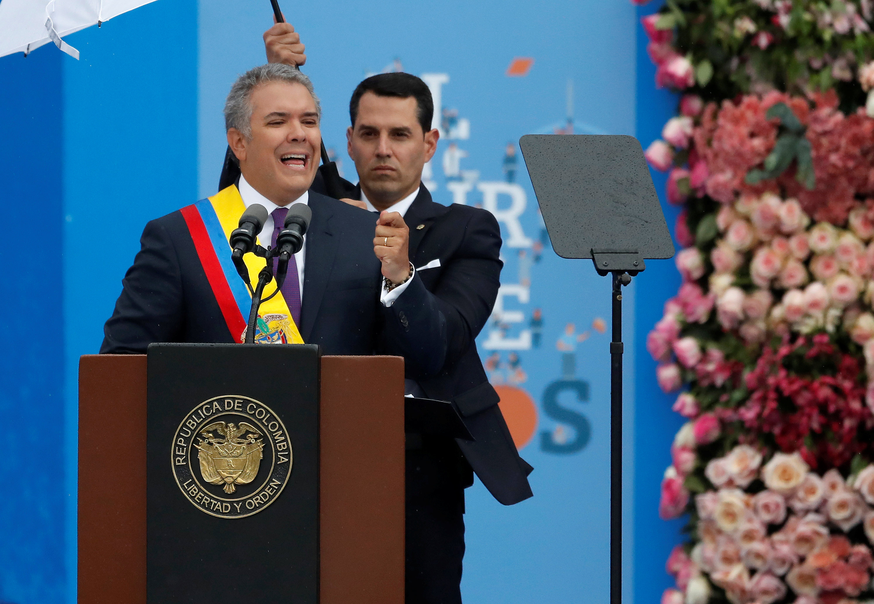 Presidente colombiano anuncia endurecimiento de condiciones en proceso de paz con ELN