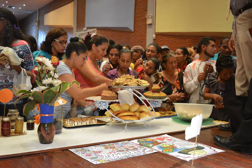 Fundación Nuestra Tierra y Banesco graduaron a más de 300 microempresarios en Monagas