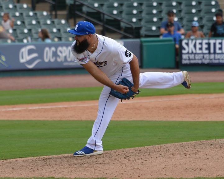 Venezolano Felipe Paulino, se luce en Liga Independiente de Beisbol