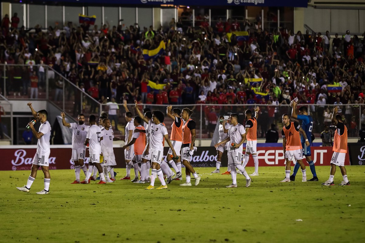 ¡BRAVO! El enorme gesto del público venezolano después del partido entre la Vinotinto y Panamá (VIDEO)