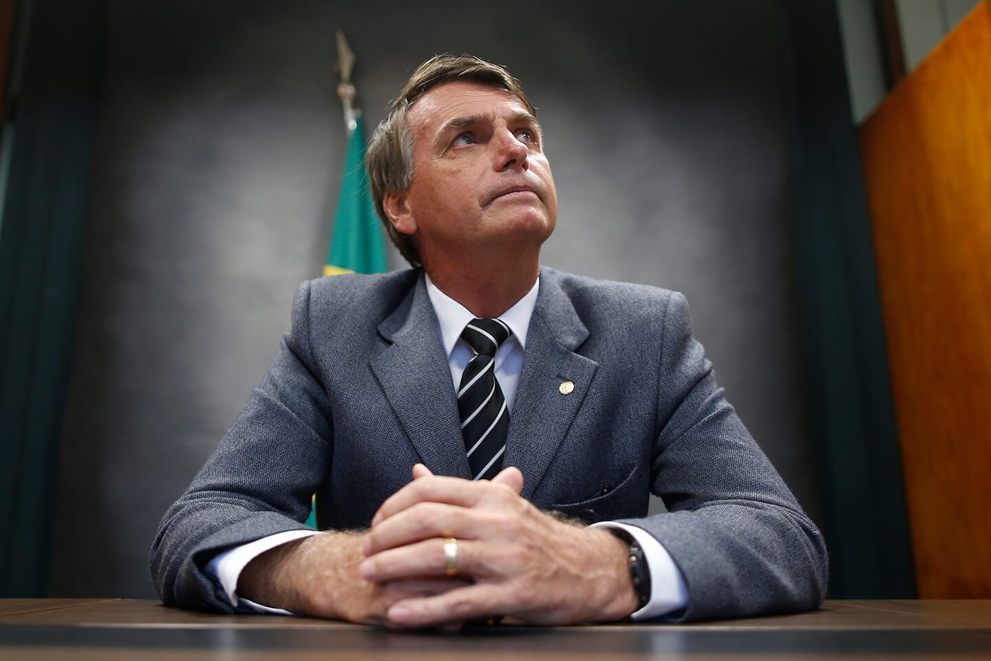 Candidato Bolsonaro fue ingresado en estado muy grave pero ya está estable