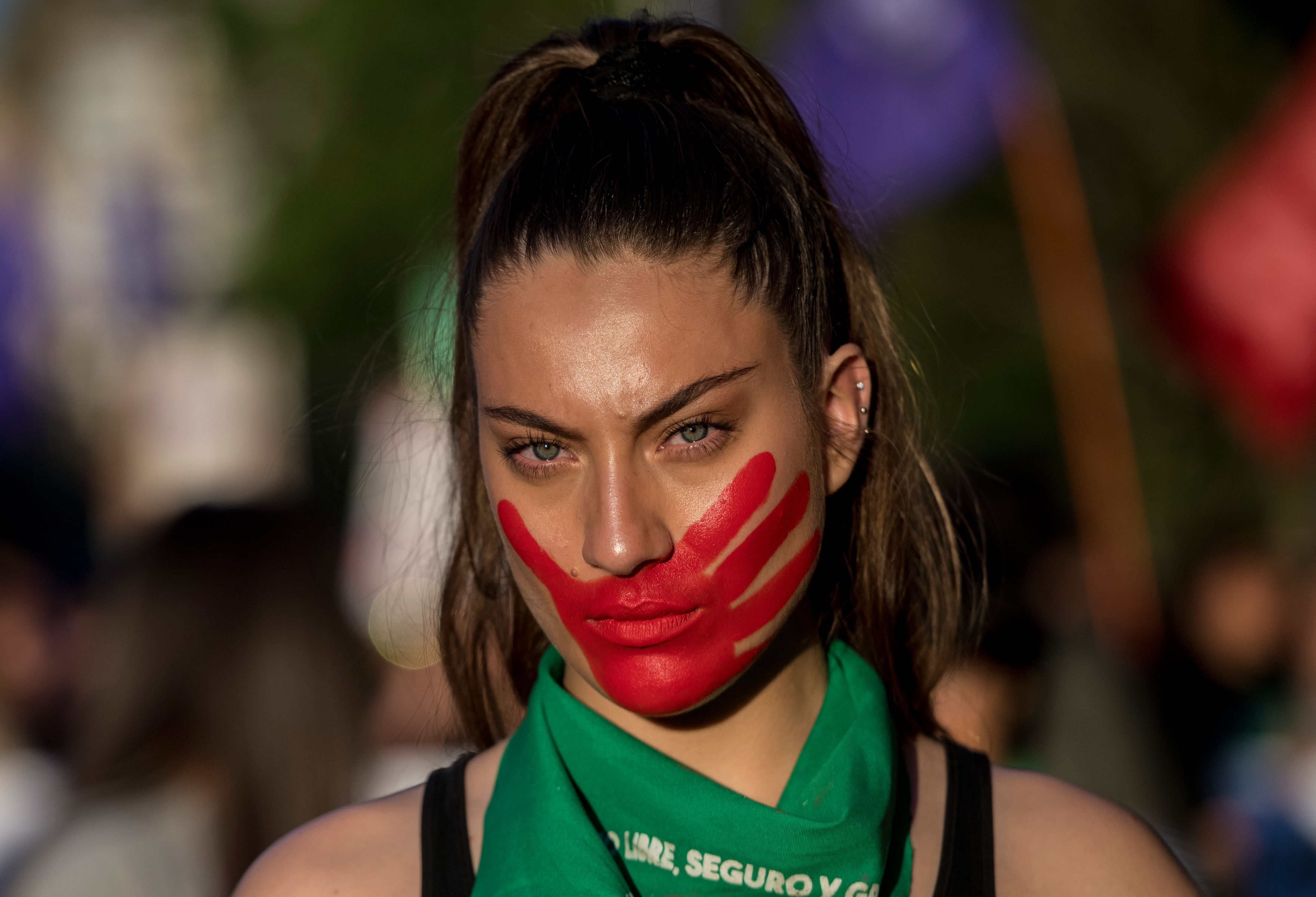 Masiva marcha demanda el fin de la violencia contra la mujer en Chile (FOTOS)