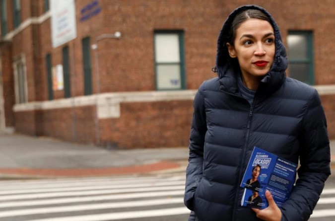 Alexandria Ocasio-Cortez, la polémica congresista neoyorquina investigada por el comité de ética