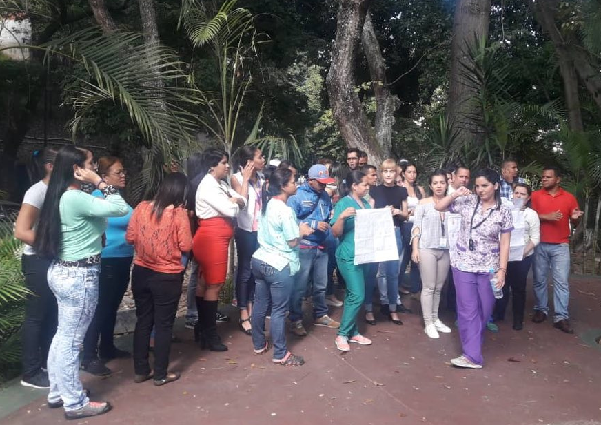 Protestan en la morgue de Bello Monte por sueldos precarios y condiciones insalubres (Fotos y Video) #12Nov