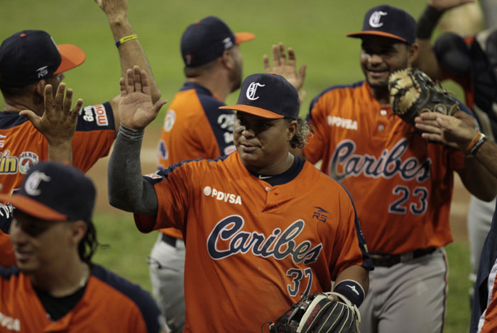 Caribes de Anzoátegui lucha por un puesto en playoffs forzando a un juego extra