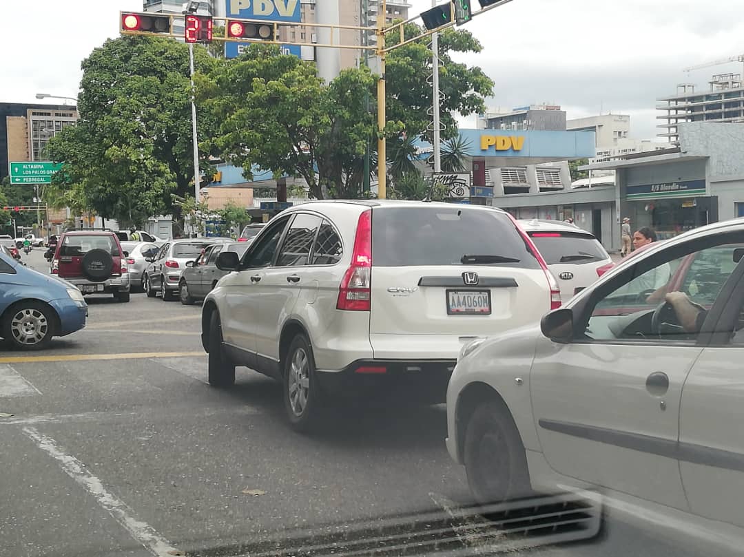 La escasez de gasolina en Caracas puede durar varios días