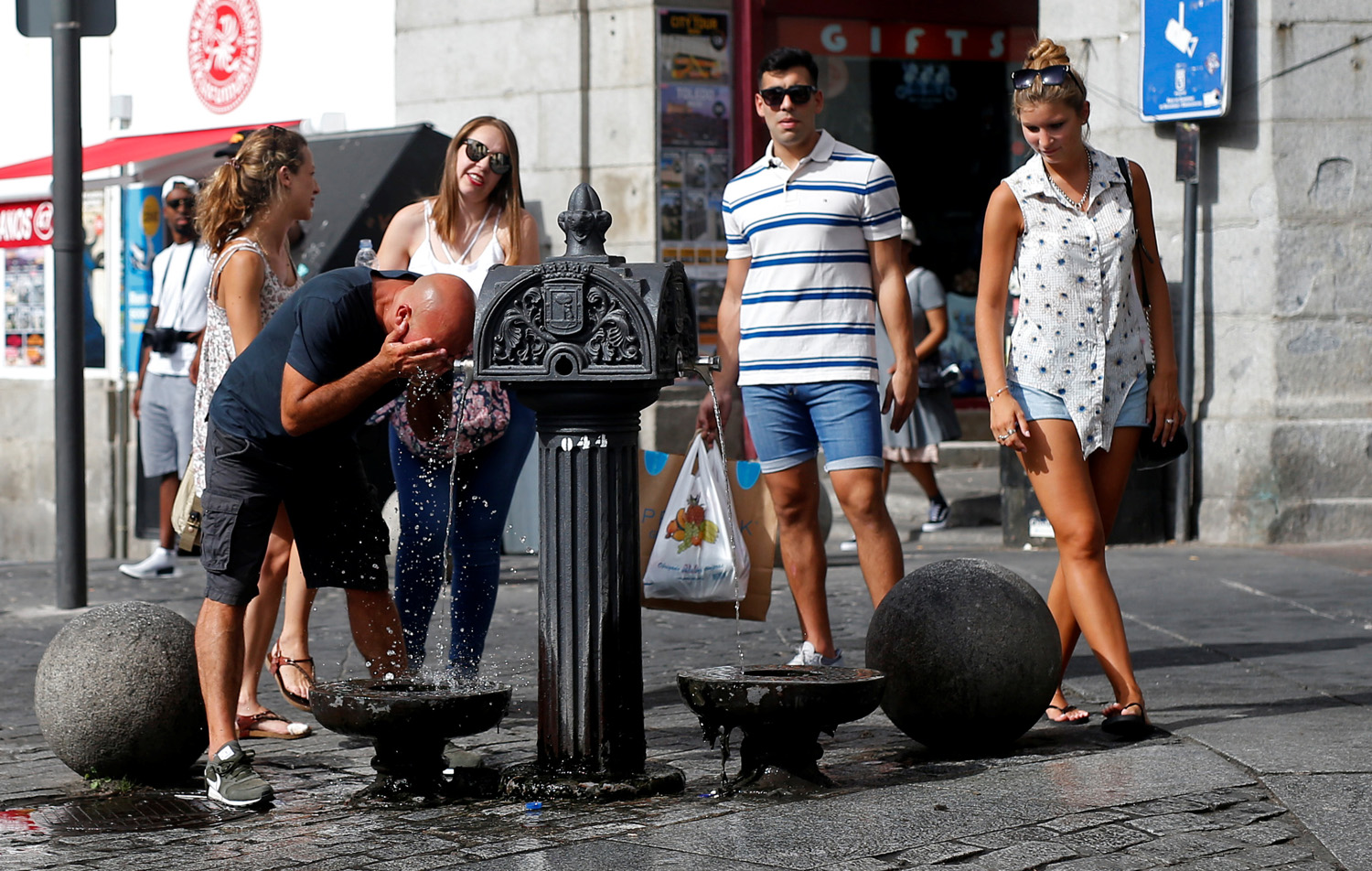 OIT advierte de grandes pérdidas económicas por estrés térmico en el trabajo