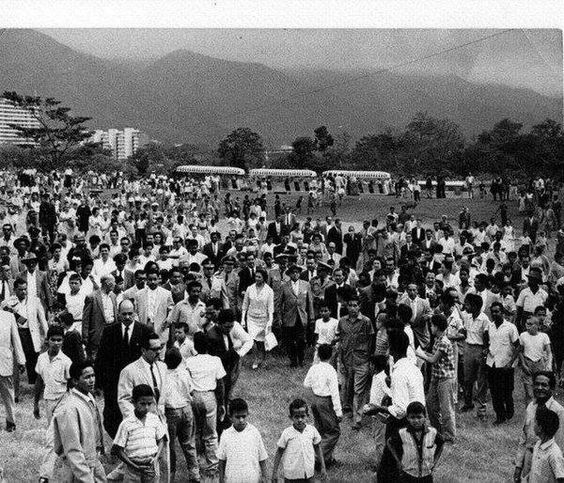 Recordar es vivir: Así era el Parque del Este cuando fue inaugurado hace 58 años (Foto)