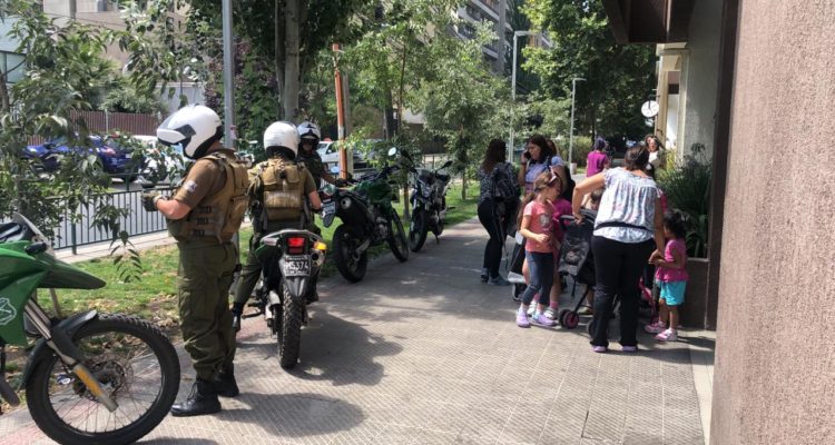 Niño venezolano jugaba a Supermán y cayó de un piso diez en Chile