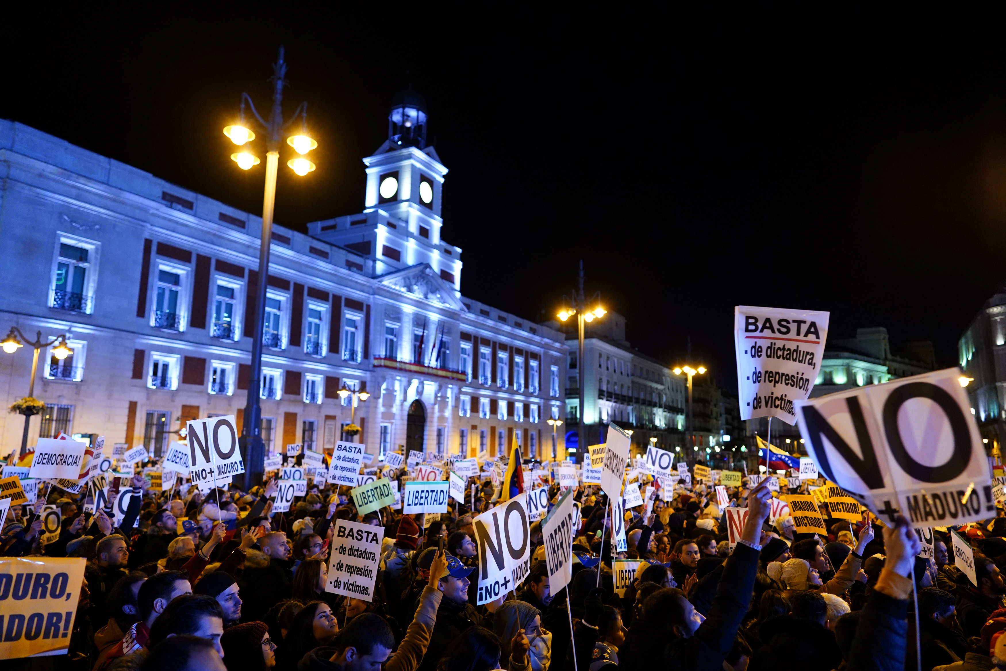 Los venezolanos registran el récord de extranjeros que llegaron a España en 2018