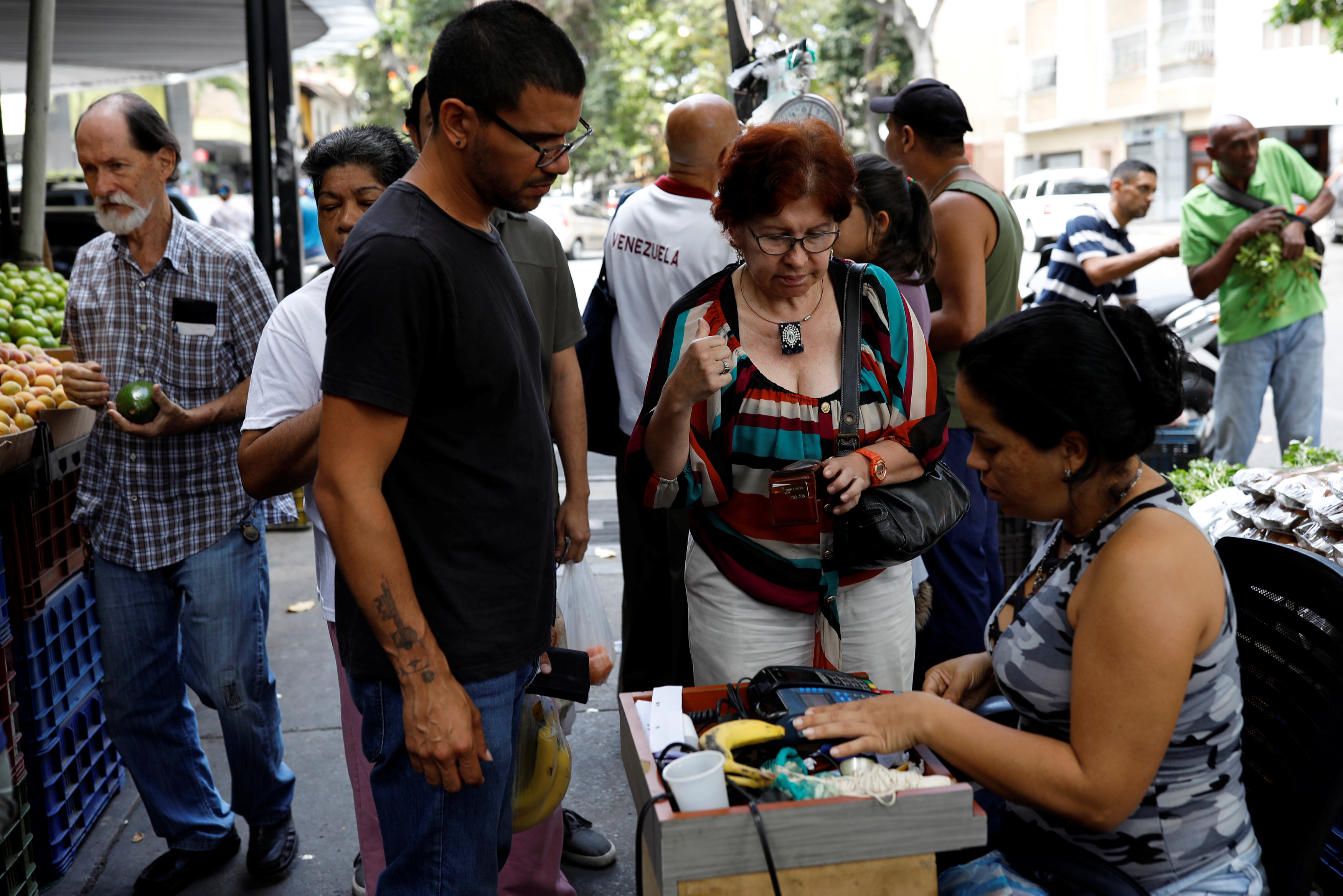 AN: Inflación acumulada del mes de mayo fue de 905,6 % (Video)