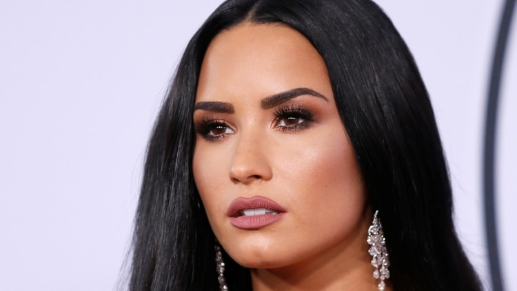 La CRUDA respuesta de Demi Lovato a una usuaria que le sugirió hacer dieta (FOTO)