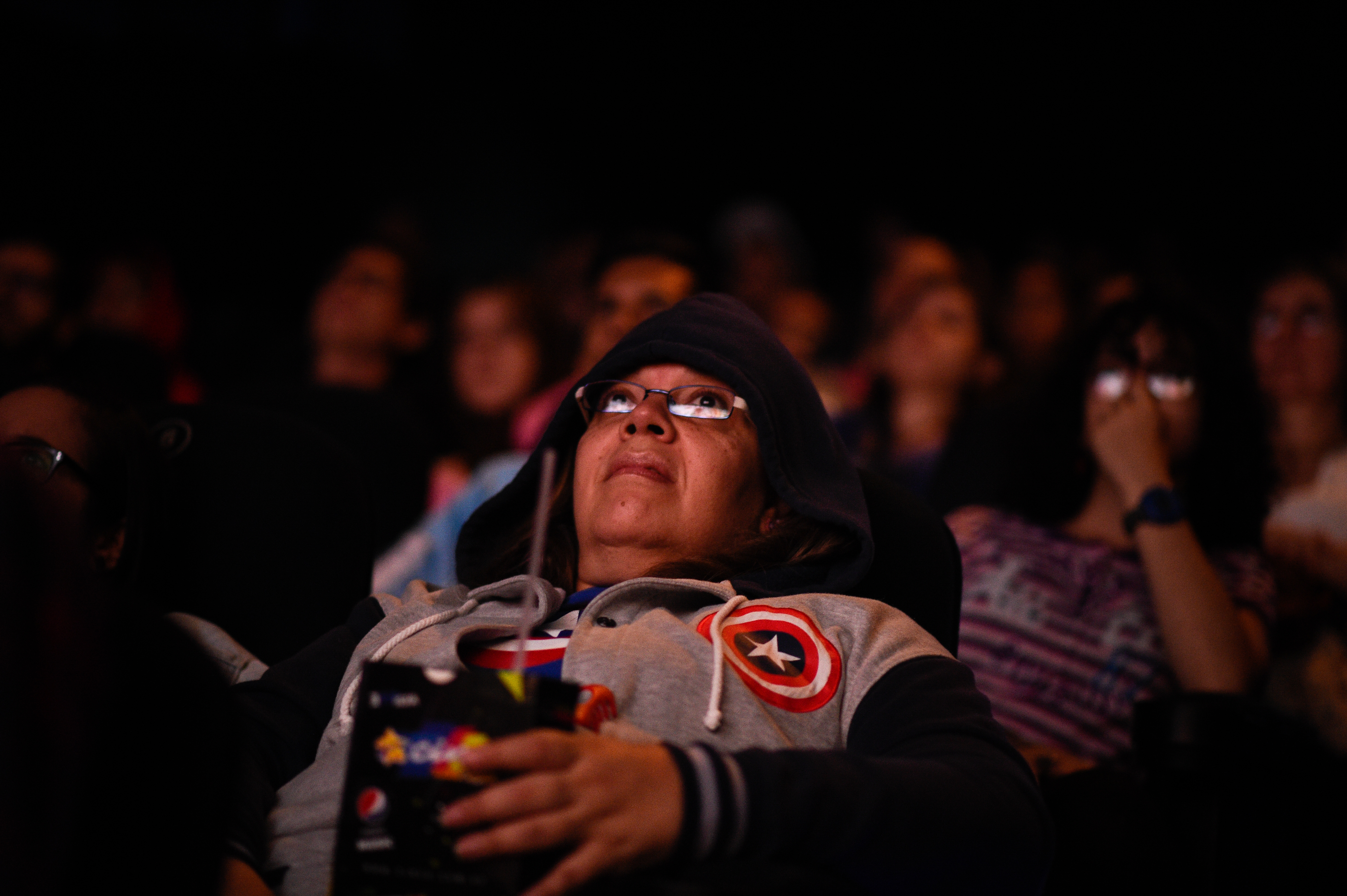 Una chama lloró tanto con Avengers: Endgame que le dio una pálida en pleno cine y la llevaron a emergencias (FOTOS)