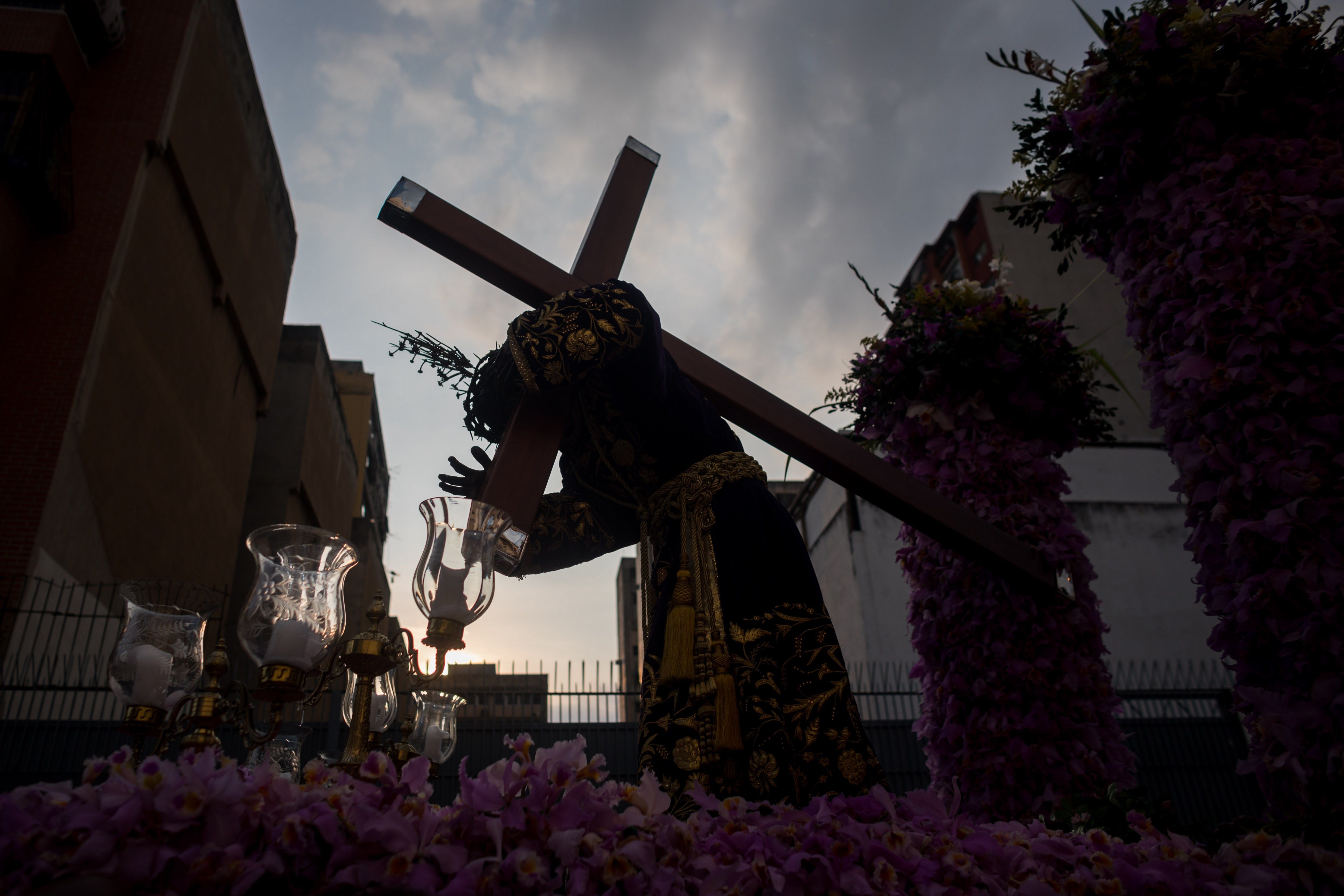 El Viacrucis del venezolano en Semana Santa