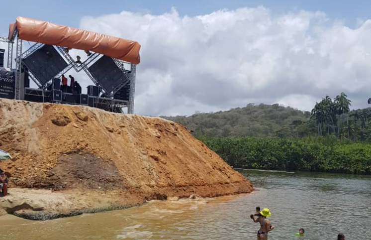 Cancelan una sospechosa “rumba” por atentar contra ecosistema de las playas en Chirimena (Fotos)