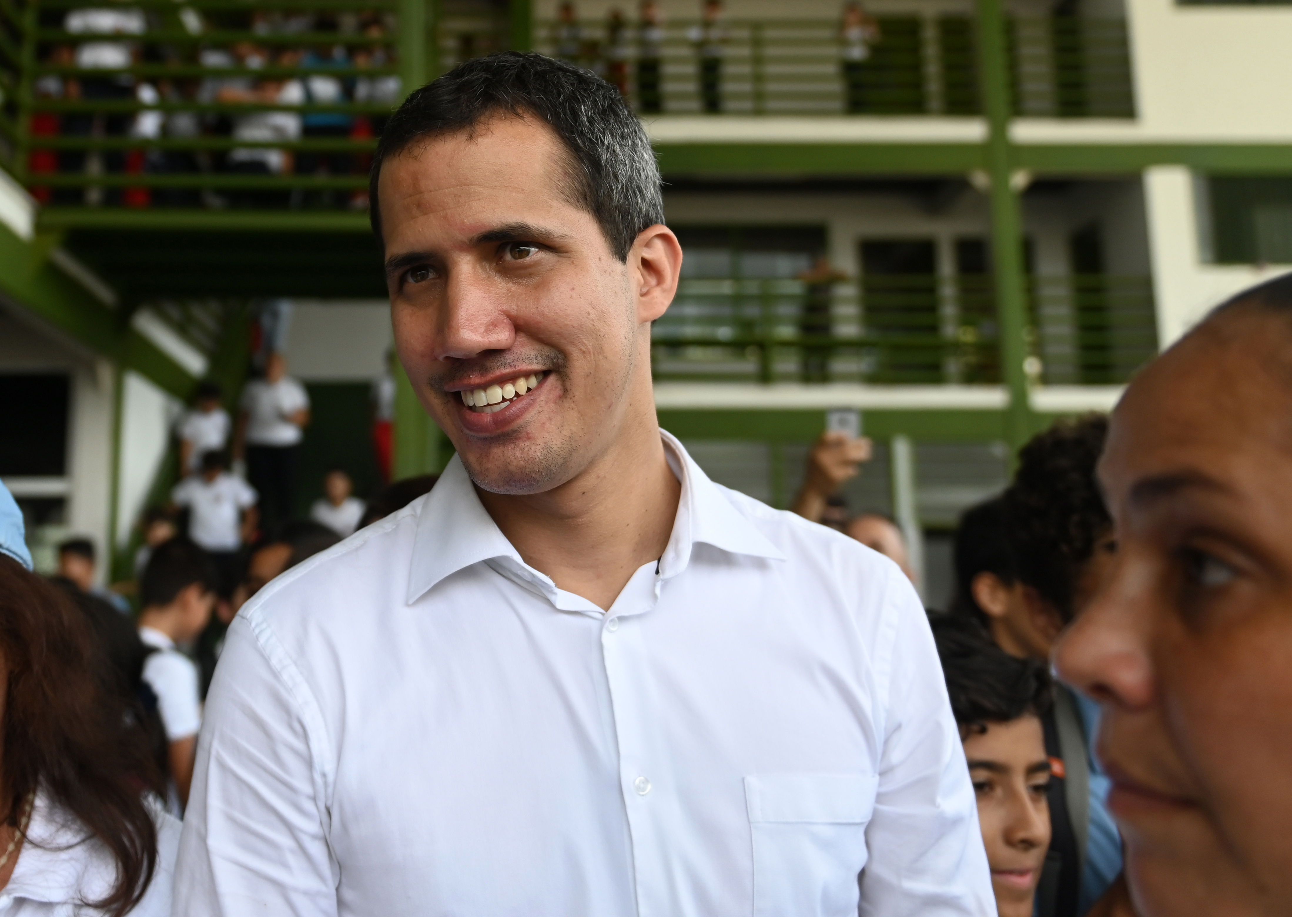 “El miedo no nos va a detener”, replica Guaidó tras amenazas a diputados