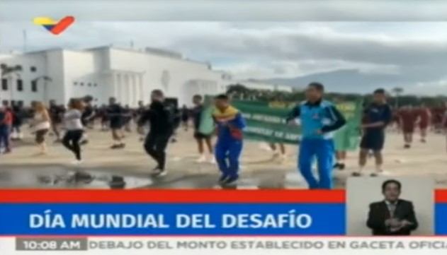 El patio de la Academia Militar quedó para las bailoterapias de Nicolasito y sus amiguitos (VIDEO)