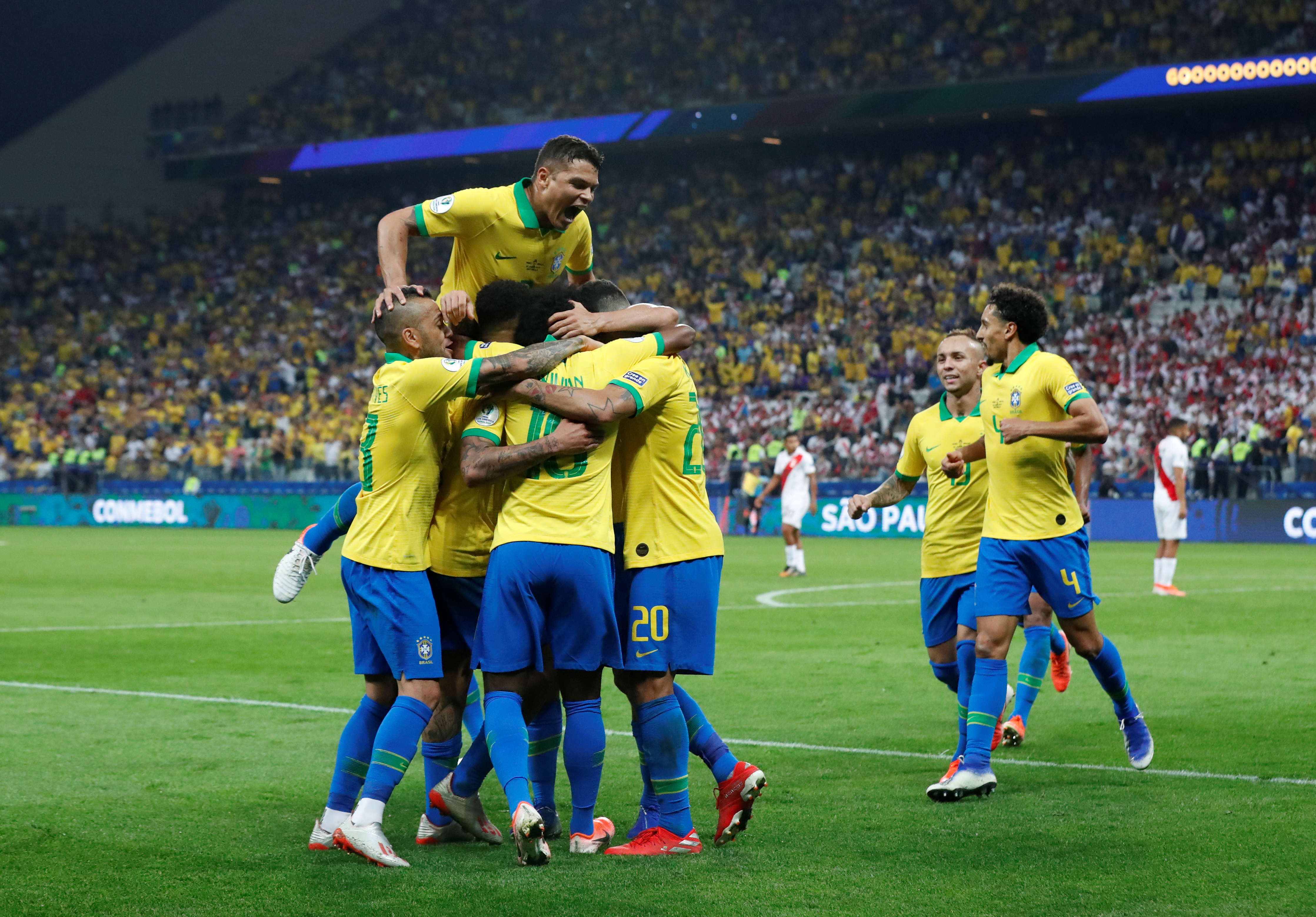 Las semifinales de la Copa América se resumen en una historia de clásicos