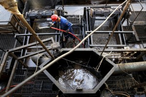 Bloomberg: La mitad de las plataformas petroleras de Pdvsa podrían desaparecer