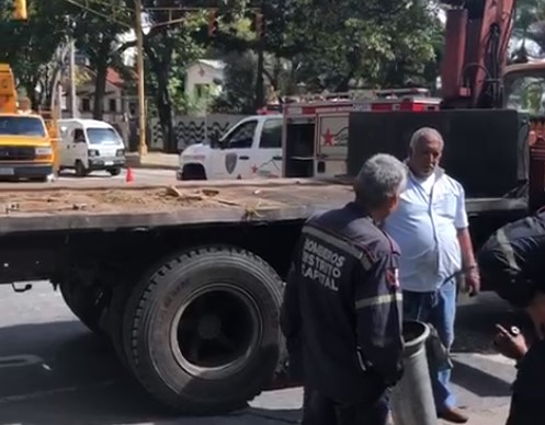 Informan que falla eléctrica en el municipio Chacao será reparada en seis horas (VIDEO)