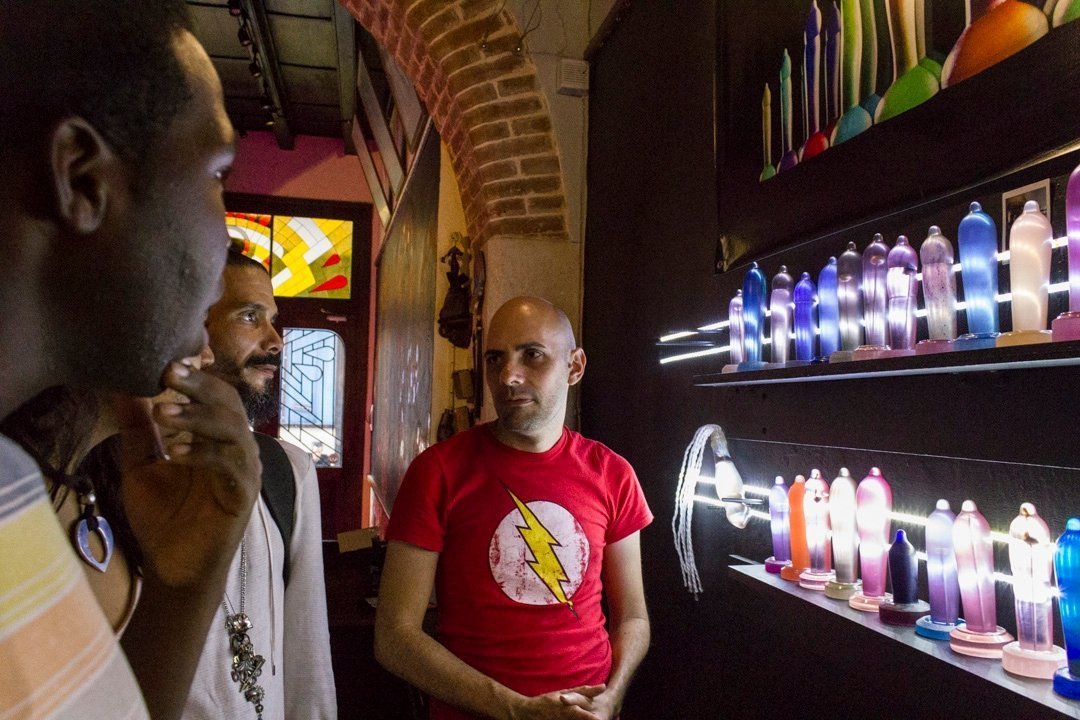 Primer “sex shop” en Cuba alienta pedidos para su legalización