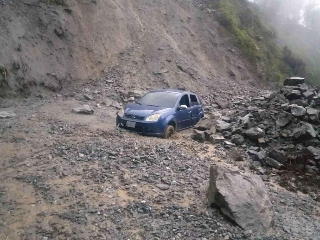 En alerta habitantes de Pueblo Llano, en Mérida, por continuos deslizamientos de tierra