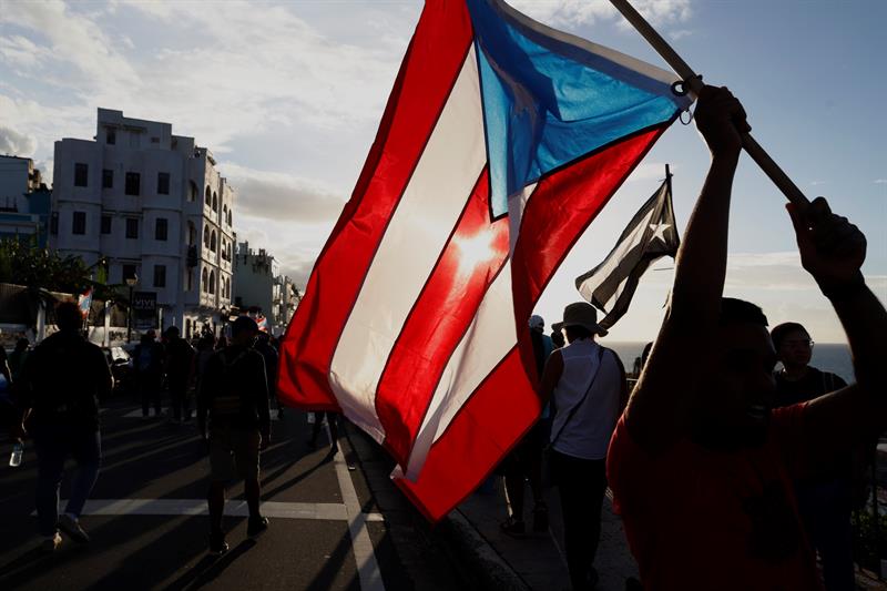 Futuro político de Puerto Rico es incierto a tres días de salida de Rosselló