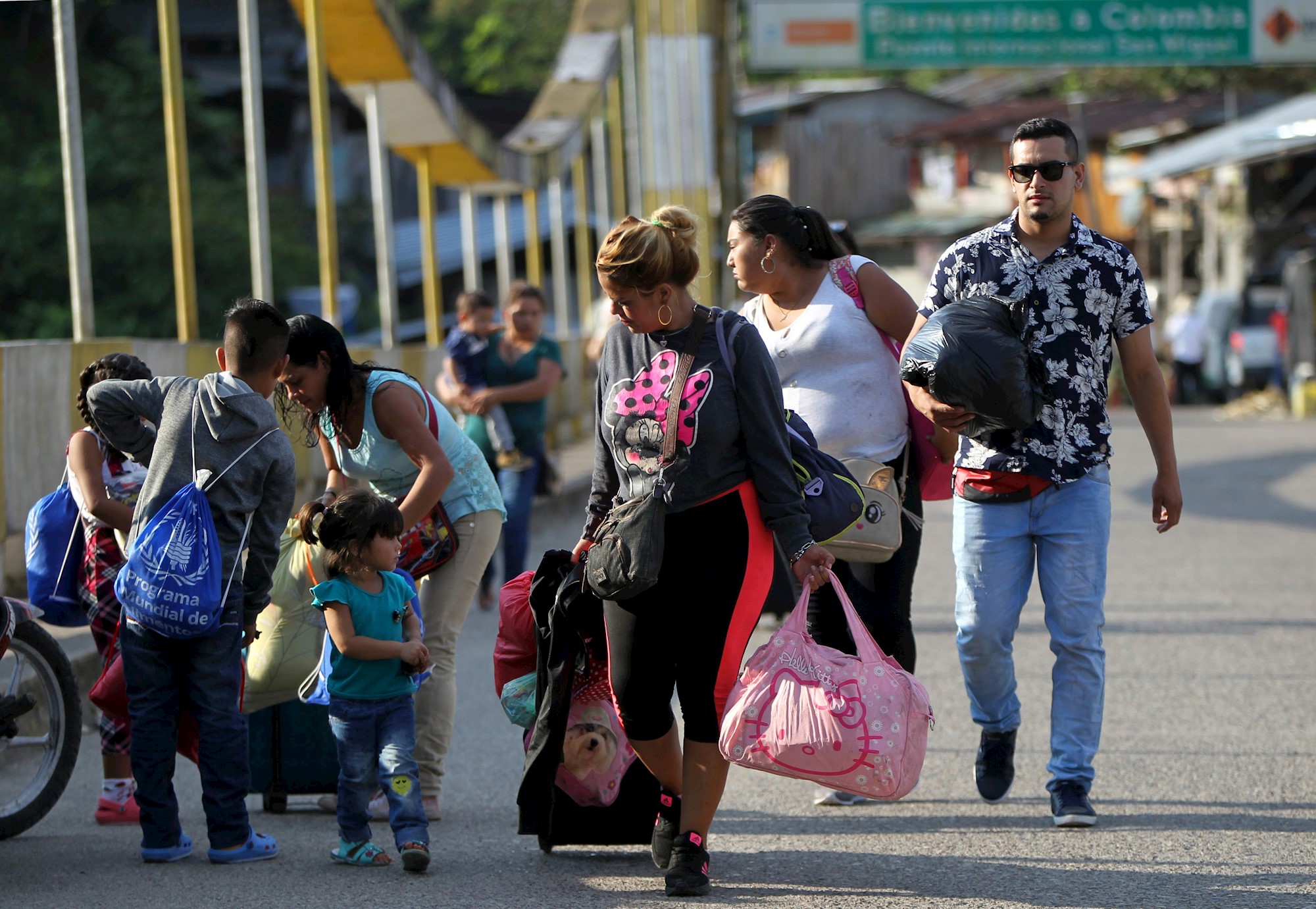 Unos 1.400 venezolanos cruzaron de Colombia a Ecuador en dos días