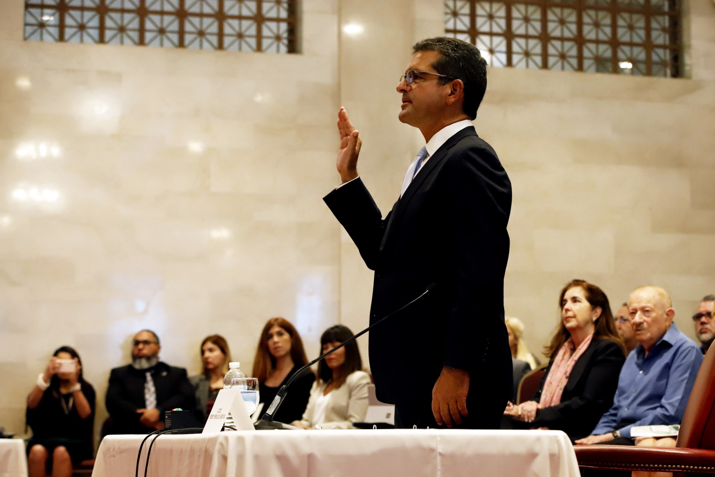 Pedro Pierluisi mantiene ventaja en Puerto Rico en unas elecciones muy reñidas