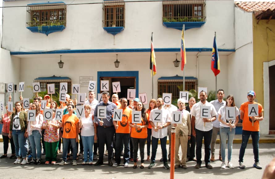 Voluntad Popular se solidariza con David Smolansky tras dos años de su injusta destitución