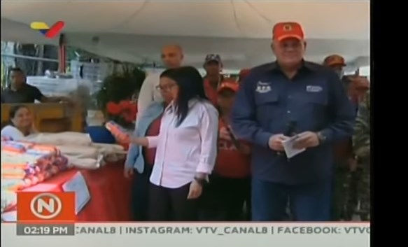 Delcy Eloína muestra con orgullo lo que los alimentos que los venezolanos no pueden comprar (VIDEO)