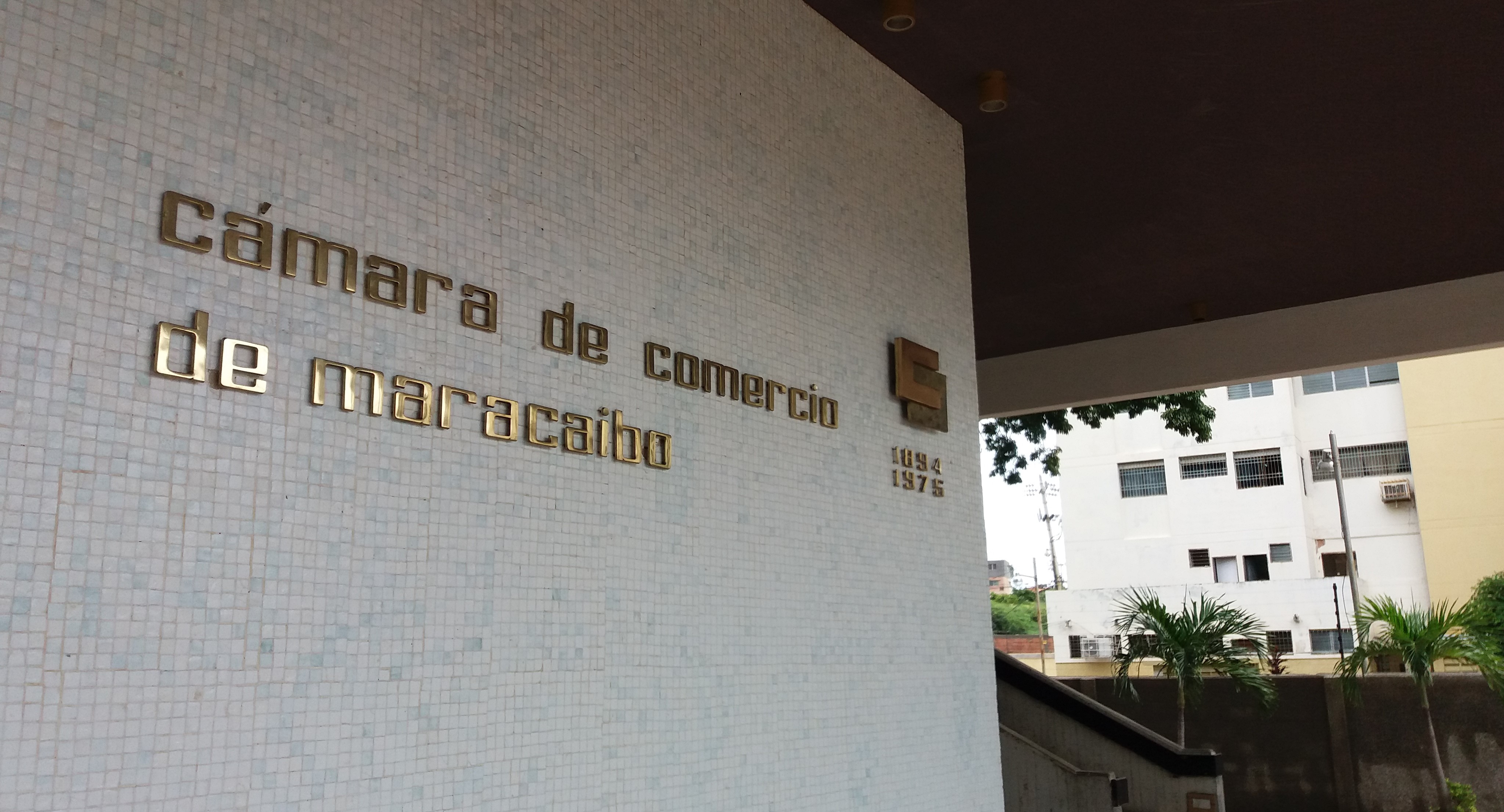 Cámara de Comercio de Maracaibo aclaró que negocios informales no generan ingreso fiscal