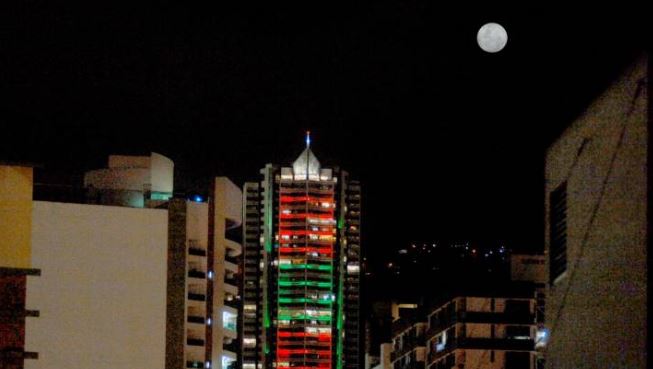 ¡Llegó el viernes 13 con luna llena! Conoce la historia tras la maldición (Video)