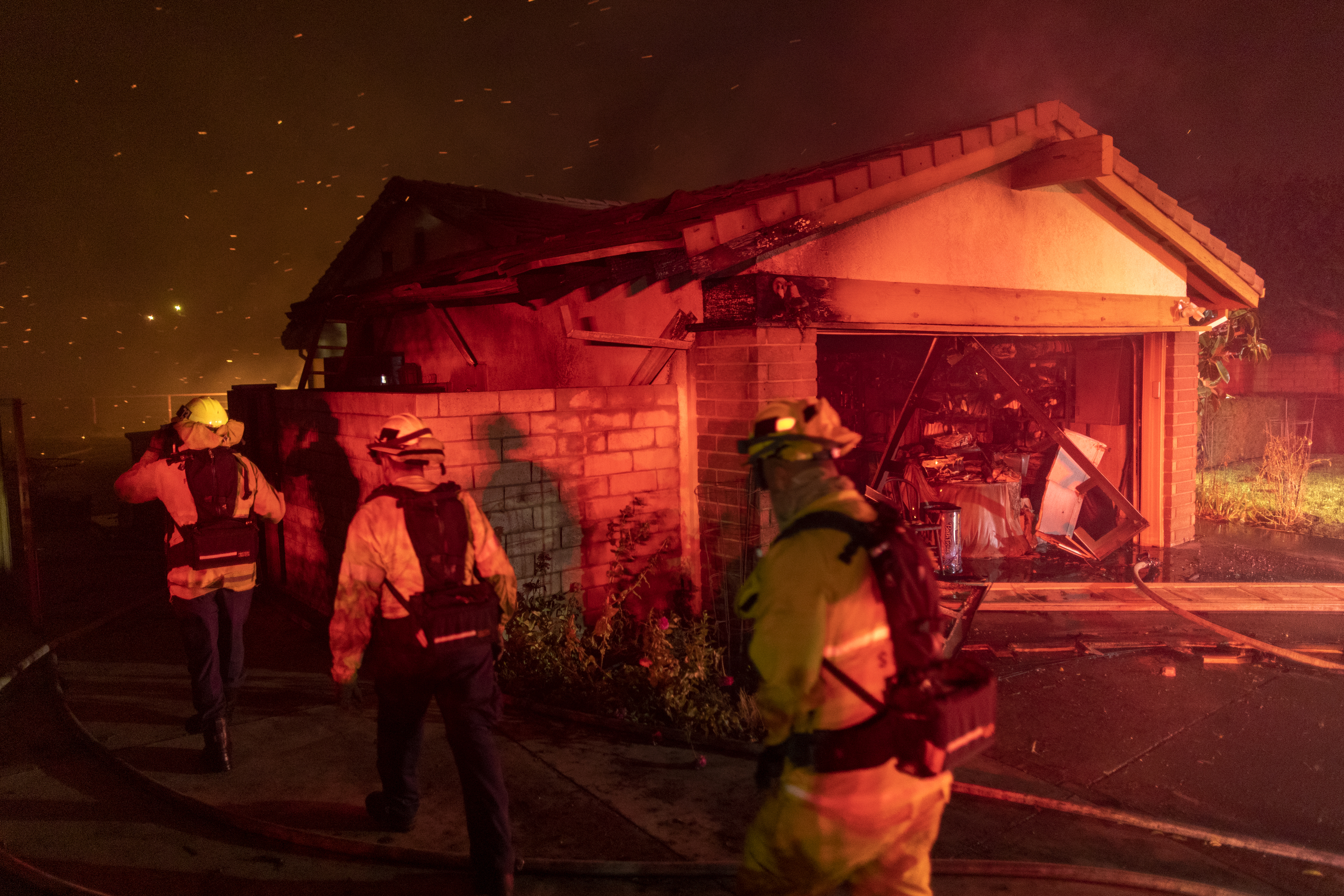 Miles de habitantes evacuados en California por incendios