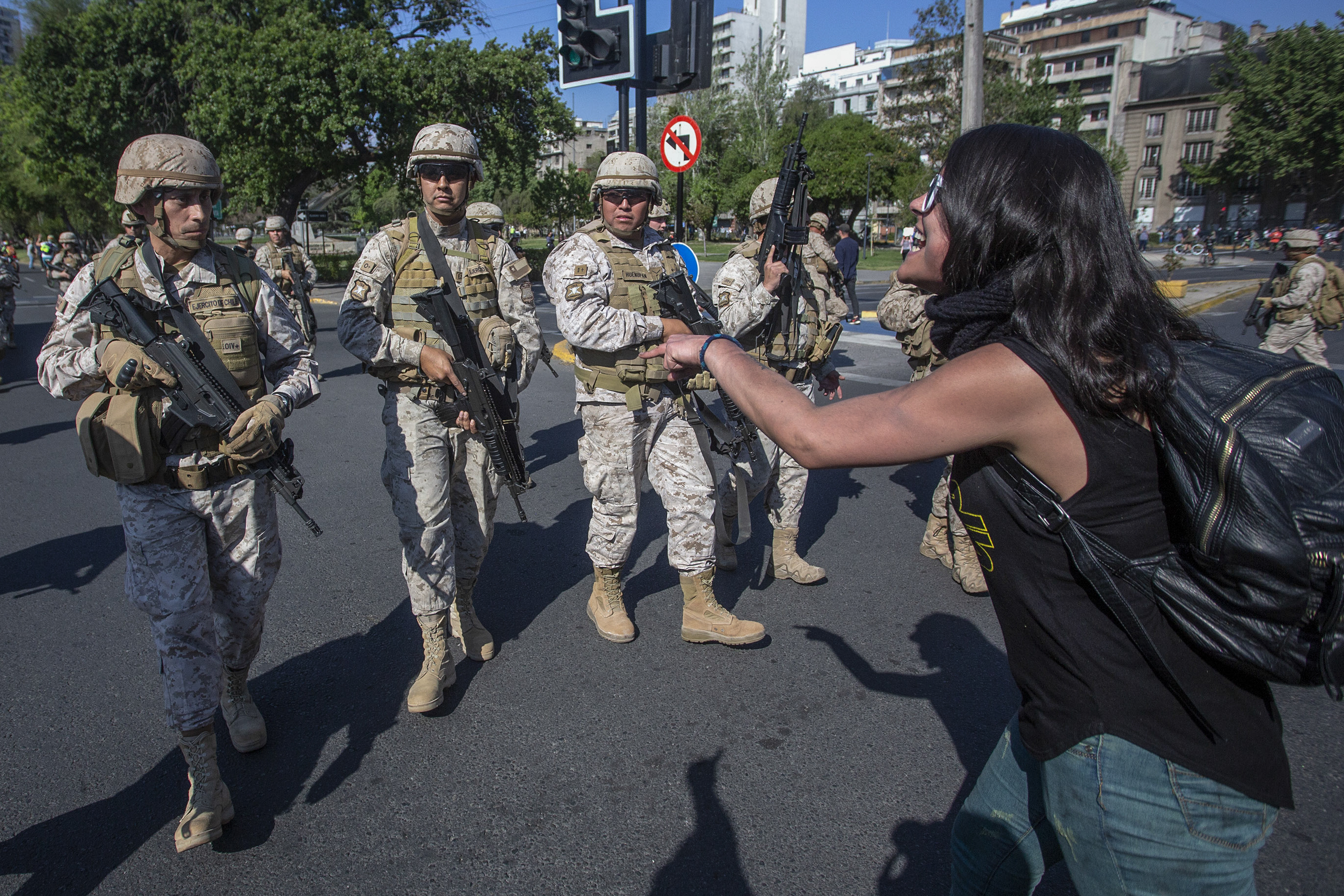 Santiago de Chile despierta “en calma” y trata de recuperar la normalidad