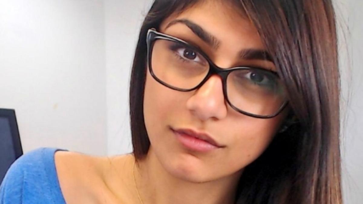 Mia Khalifa le dijo NO al sostén para encender Instagram con su camisita transparente (Foto + ¡Qué calor!)