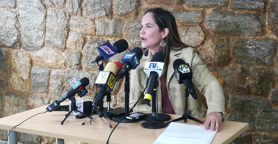 Diputada María Martínez alertó que el aumento salarial no solventará la situación del venezolano