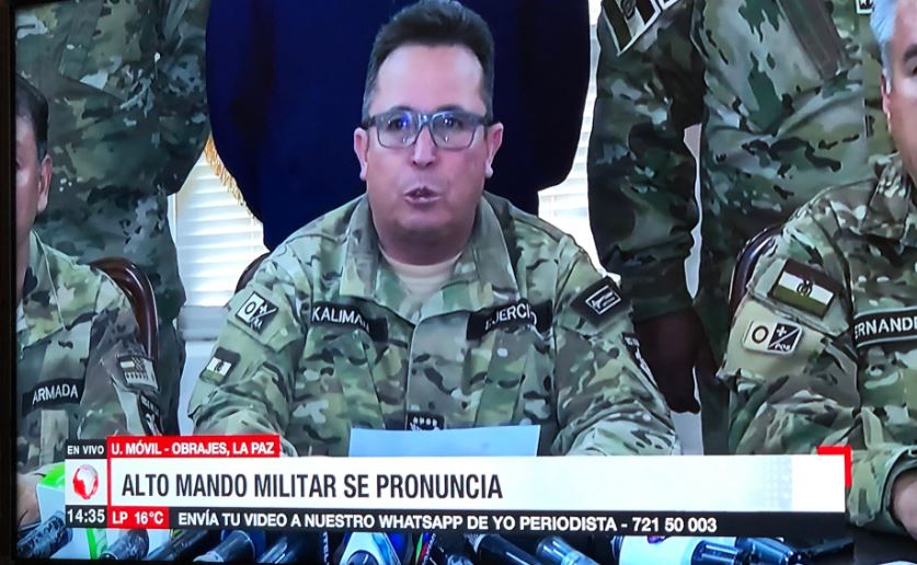 Alto mando militar de Bolivia: Nunca nos enfrentaremos con el pueblo a quien nos debemos