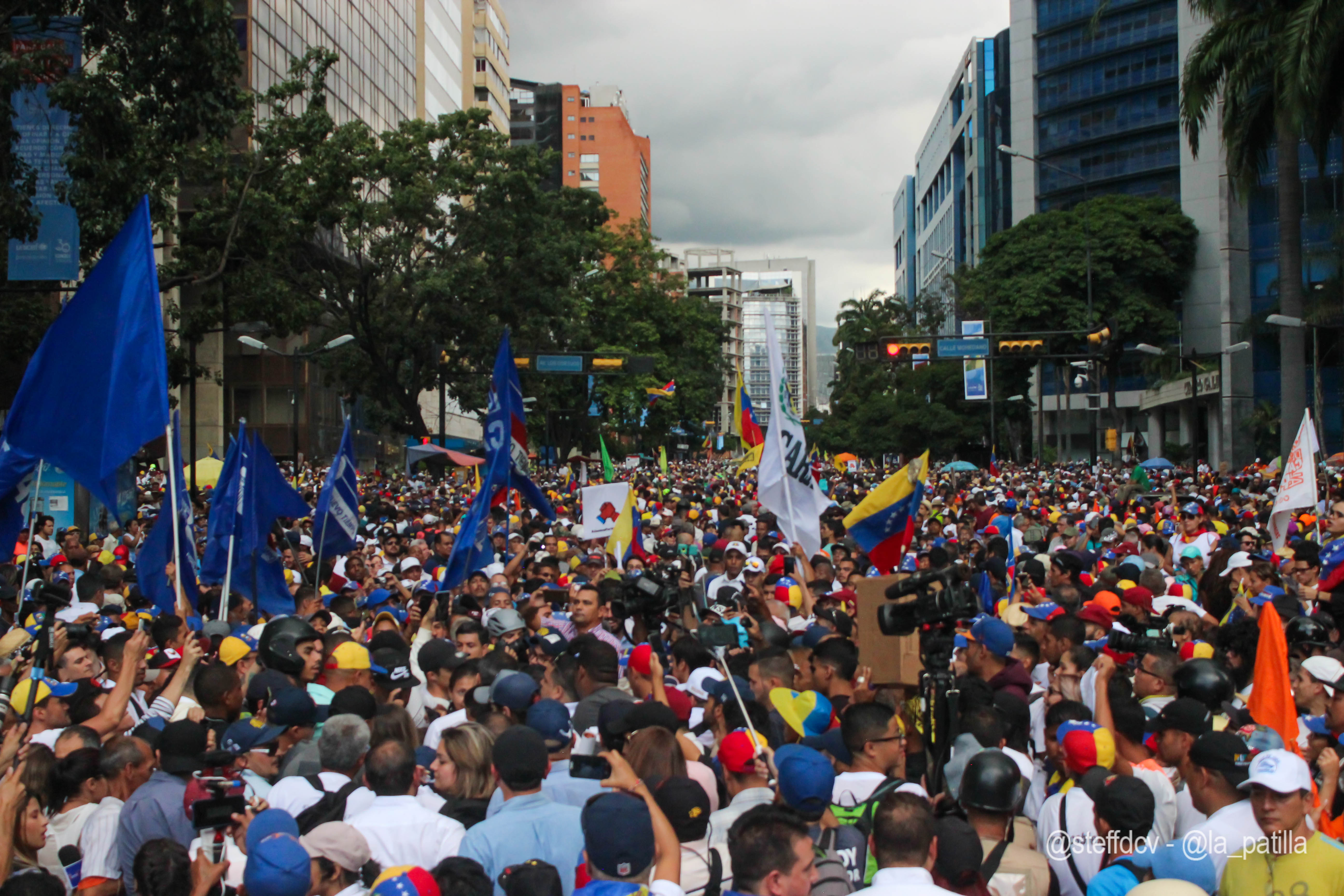 Voluntad Popular: Acciones del régimen nos llenan de fuerza para seguir en las calles