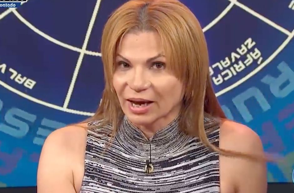 Mhoni Vidente asegura que estos desastres naturales se sumarán a las desgracias de 2020