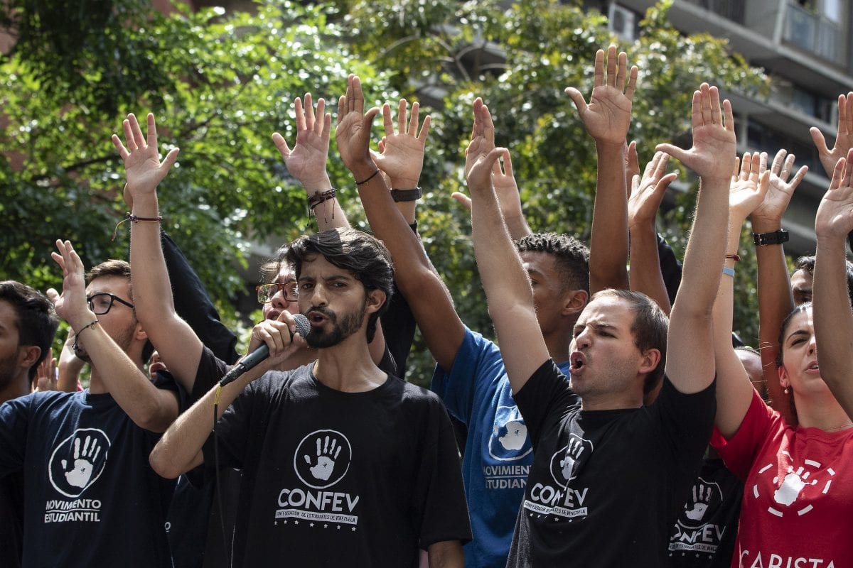 Estudiantes se preparan para agarrar calle el próximo jueves #21Nov